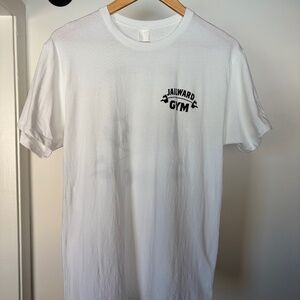 Jailward gym tee